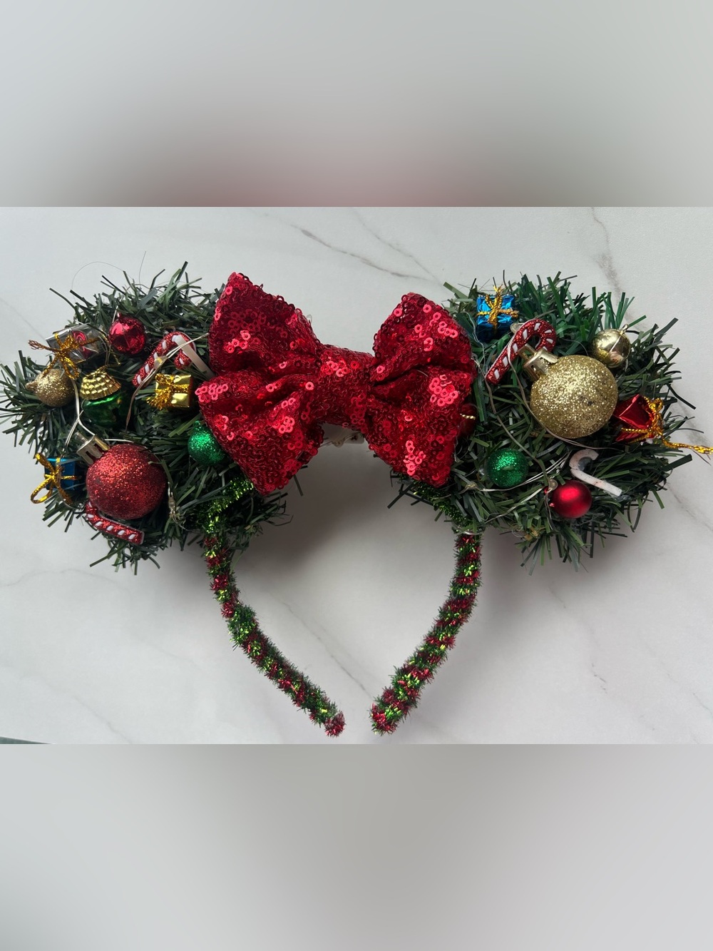 Mini Mouse Ears Holiday Light Up